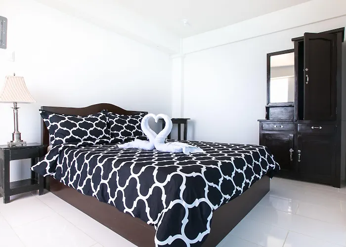 Jaynet Oceanview 3*