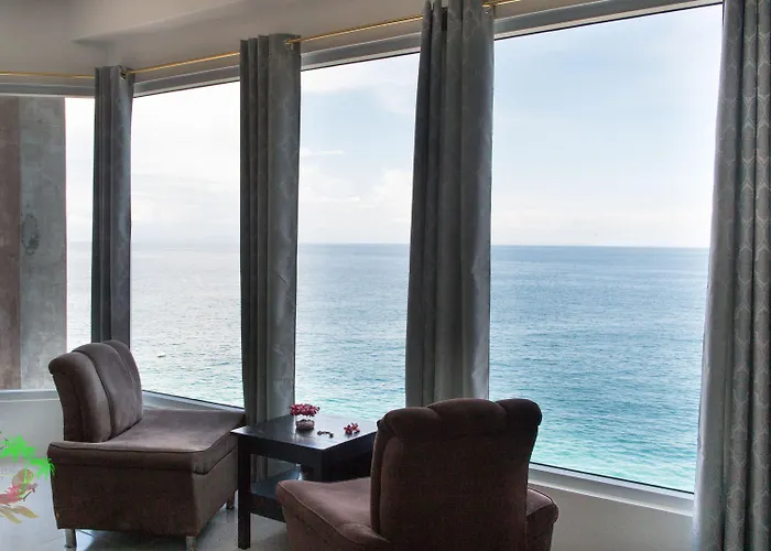 Jaynet Oceanview 3*